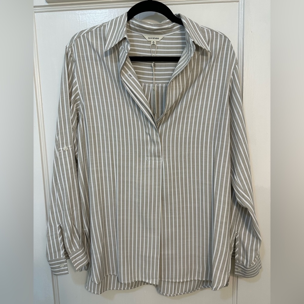 MAX STUDIO blouse.